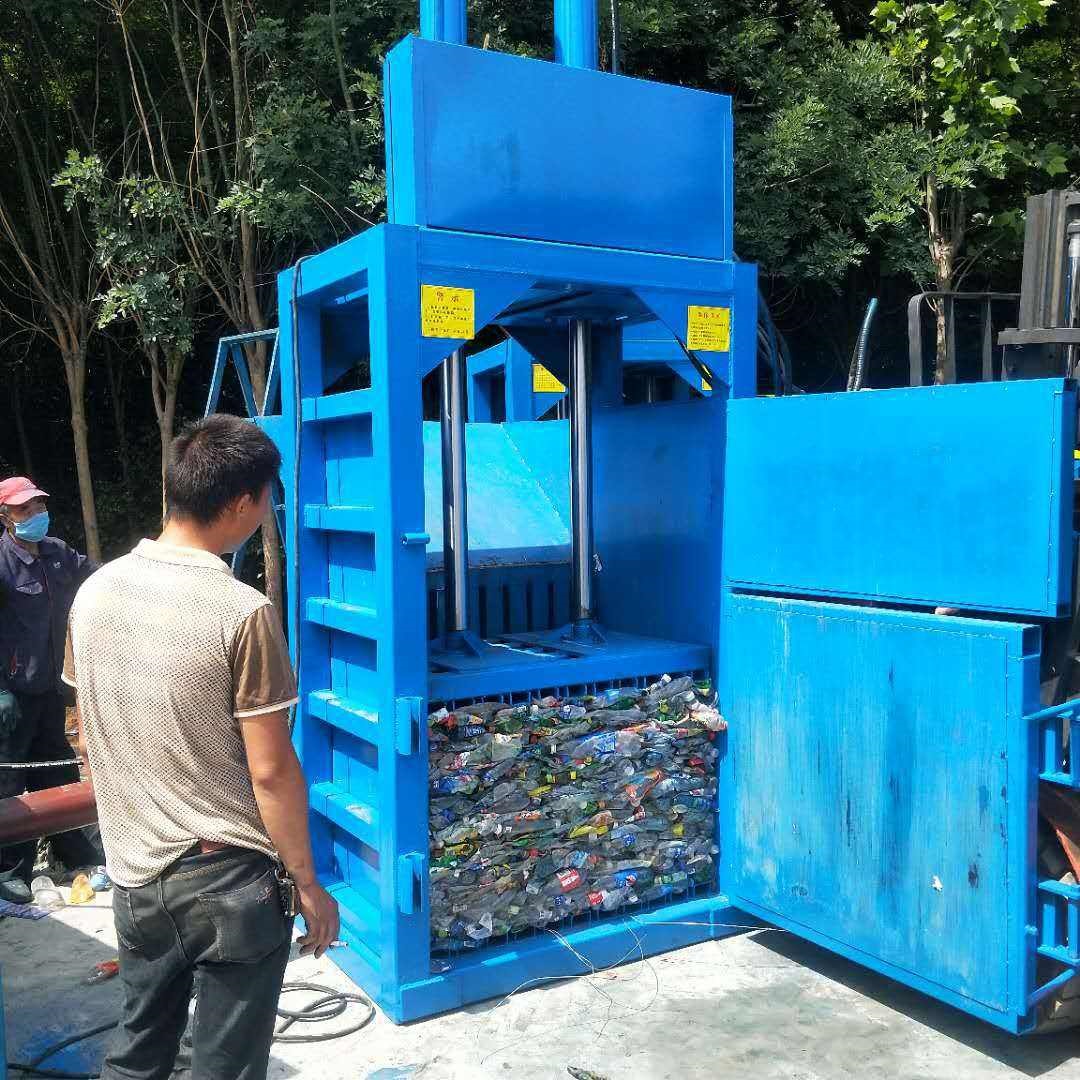 Wast-compactor de botellas de  - Drill Press reseña y precio